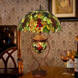 Stolní vitrážová lampa...