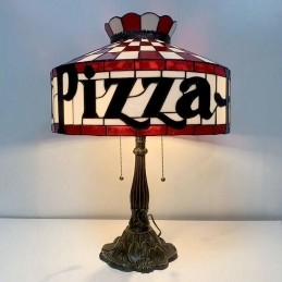 Nová stolní lampa na pizzu...